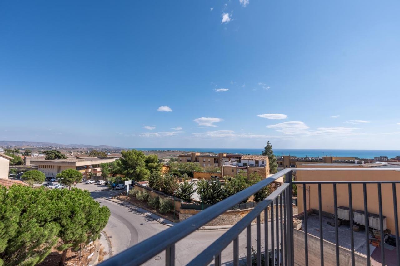 Villaggio Pirandello Casa Vacanze Villaseta المظهر الخارجي الصورة